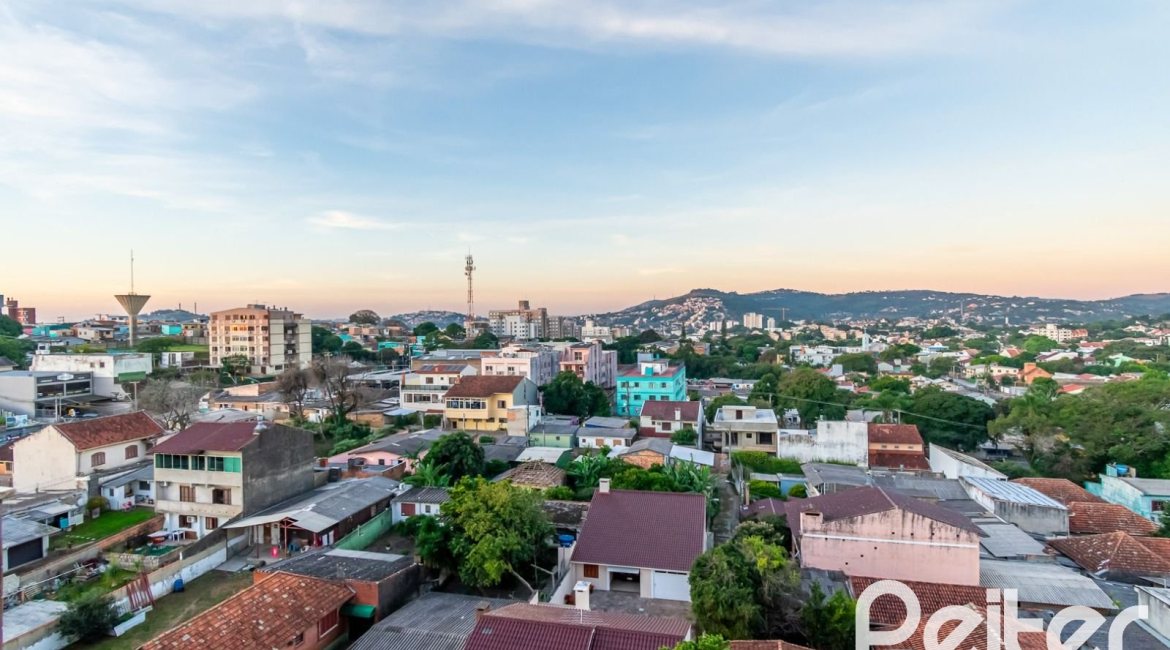 Apartamento à venda com 133m², 3 dormitórios, 1 suíte, 3 vagas, no bairro Tristeza em PORTO ALEGRE