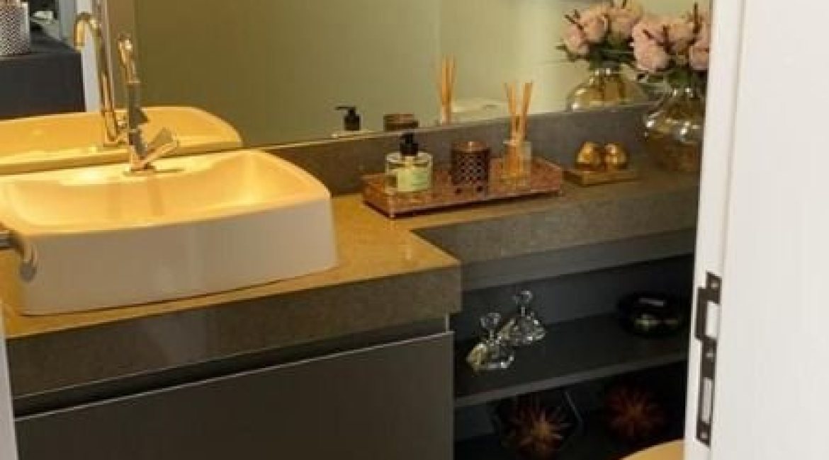  à venda, no bairro  em 