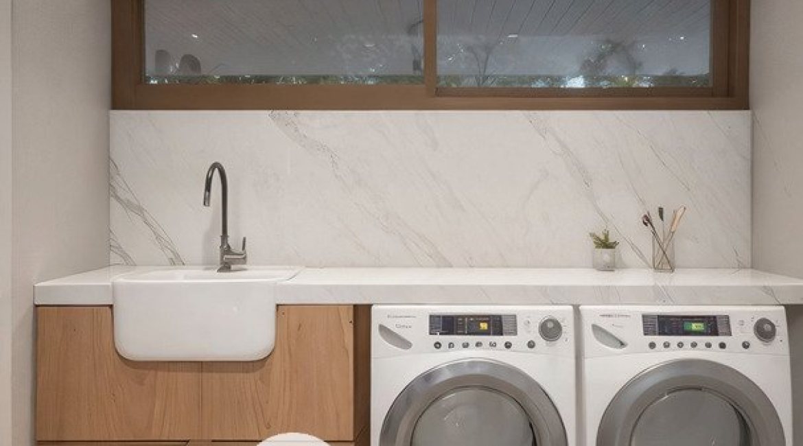 Casa à venda com 276m², 4 dormitórios, 4 suítes, 4 vagas, no bairro Vila Assunção em Porto Alegre