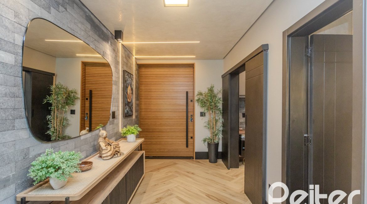 Casa em Condomínio à venda com 359m², 4 dormitórios, 4 suítes, 4 vagas, no bairro Alphaville em PORTO ALEGRE