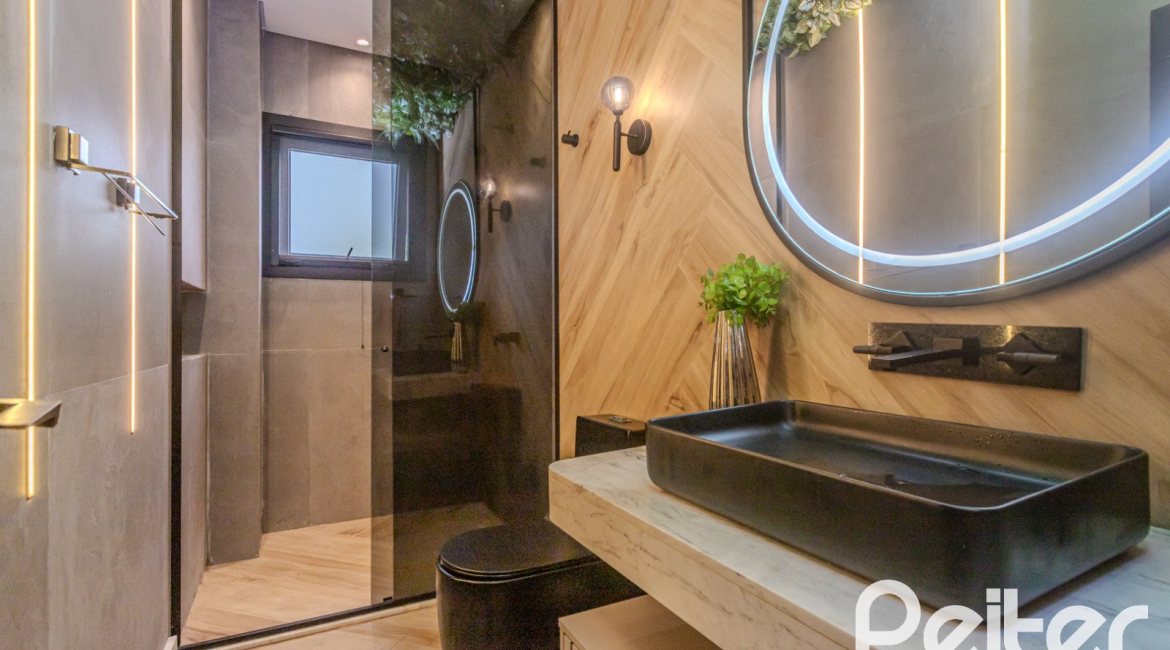 Casa em Condomínio à venda com 359m², 4 dormitórios, 4 suítes, 4 vagas, no bairro Alphaville em PORTO ALEGRE