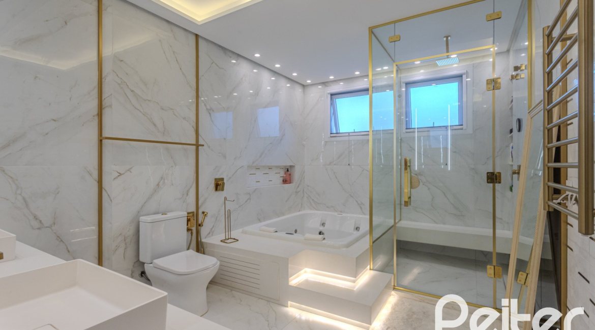 Casa em Condomínio à venda com 359m², 4 dormitórios, 4 suítes, 4 vagas, no bairro Alphaville em PORTO ALEGRE