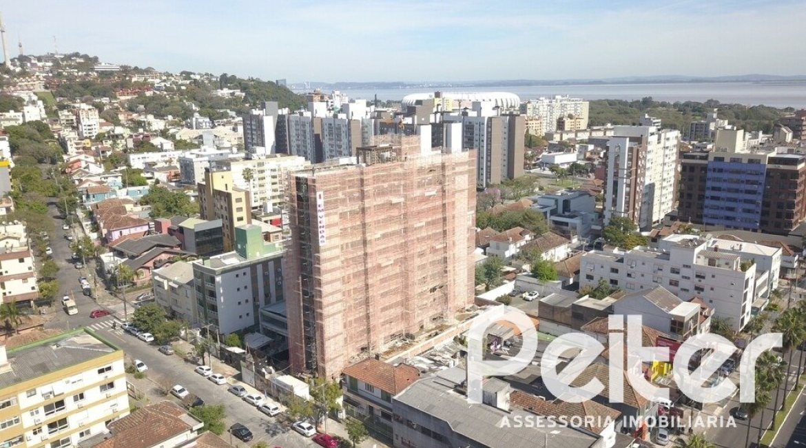 Apartamento à venda com 91m², 2 dormitórios, 2 suítes, 2 vagas, no bairro Menino Deus em Porto Alegre