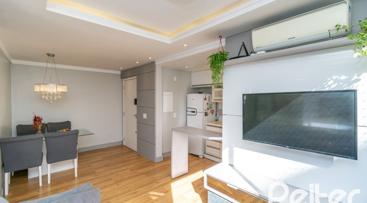 Apartamento à venda com 61m², 3 dormitórios, 1 suíte, 1 vaga, no bairro Ipanema em PORTO ALEGRE