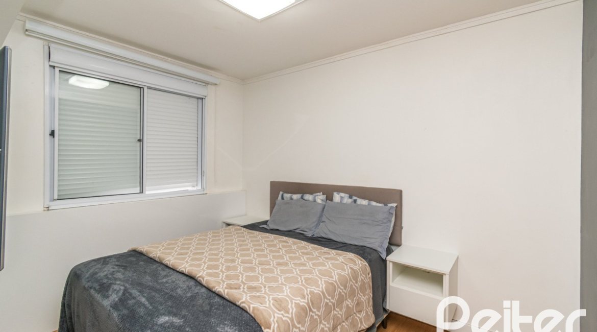 Apartamento à venda com 61m², 3 dormitórios, 1 suíte, 1 vaga, no bairro Ipanema em PORTO ALEGRE
