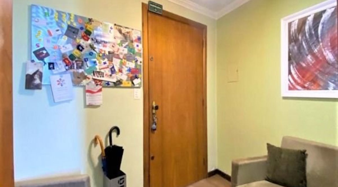 Comercial à venda com 39m², no bairro Menino Deus em Porto Alegre