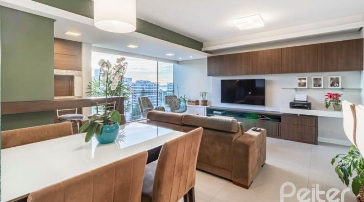 Apartamento à venda com 88m², 3 dormitórios, 1 suíte, 2 vagas, no bairro Tristeza em PORTO ALEGRE
