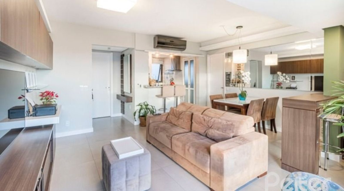 Apartamento à venda com 88m², 3 dormitórios, 1 suíte, 2 vagas, no bairro Tristeza em PORTO ALEGRE
