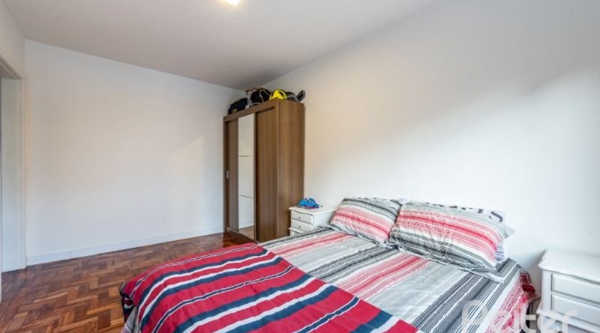 Apartamento à venda com 59m², 2 dormitórios, no bairro Tristeza em Porto Alegre