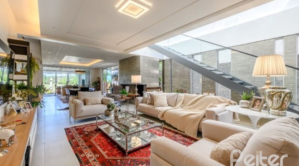 Casa em Condomínio à venda com 339m², 4 dormitórios, 4 suítes, 4 vagas, no bairro Terra Ville em PORTO ALEGRE