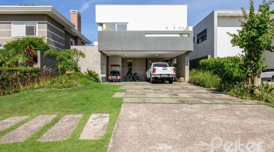 Casa em Condomínio à venda com 339m², 4 dormitórios, 4 suítes, 4 vagas, no bairro Terra Ville em PORTO ALEGRE