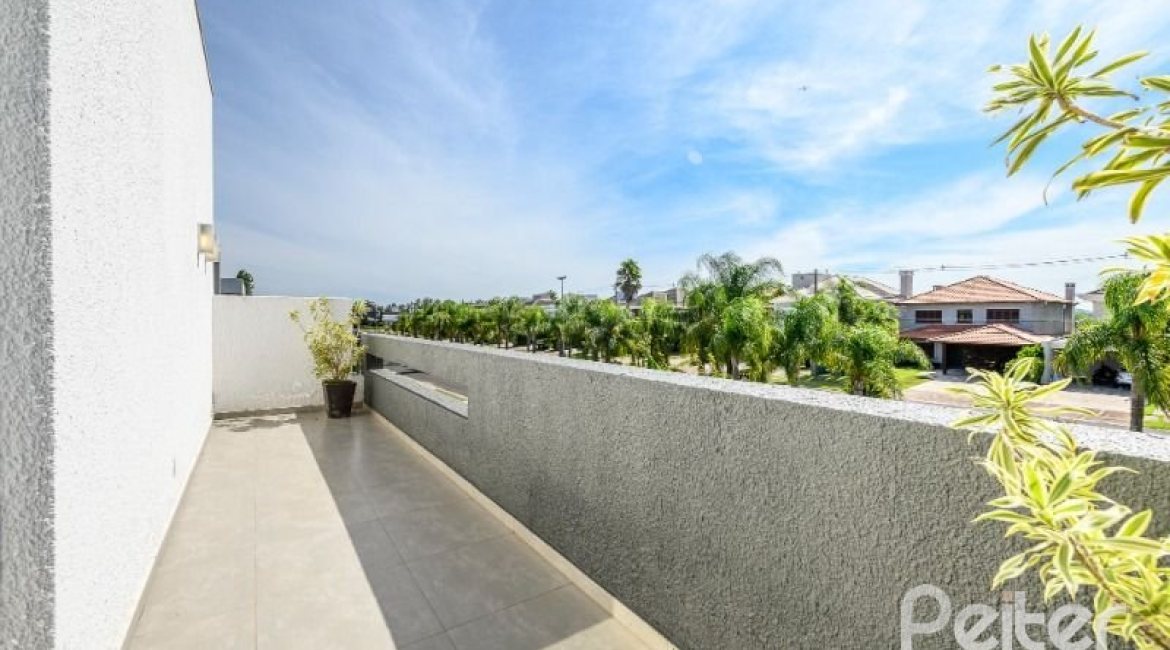 Casa em Condomínio à venda com 339m², 4 dormitórios, 4 suítes, 4 vagas, no bairro Terra Ville em PORTO ALEGRE