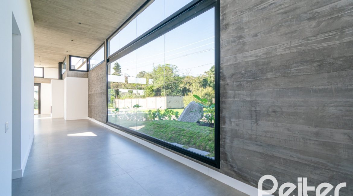 Casa em Condomínio à venda com 389m², 4 dormitórios, 4 suítes, 4 vagas, no bairro Terra Ville em PORTO ALEGRE