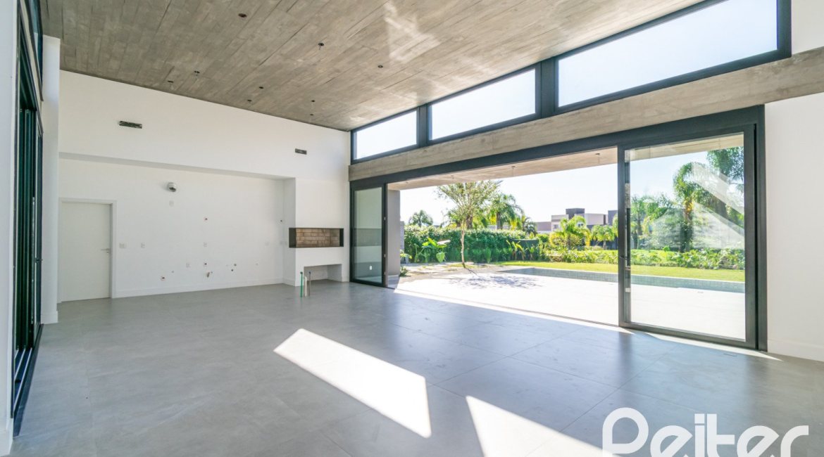 Casa em Condomínio à venda com 389m², 4 dormitórios, 4 suítes, 4 vagas, no bairro Terra Ville em PORTO ALEGRE