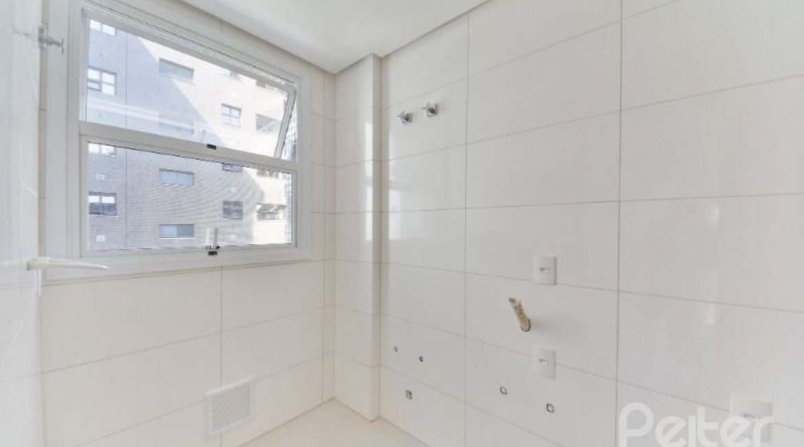 Cobertura à venda com 364m², 3 dormitórios, 2 suítes, 3 vagas, no bairro Tristeza em PORTO ALEGRE