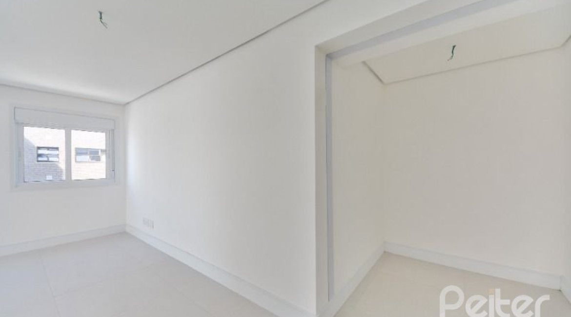 Cobertura à venda com 364m², 3 dormitórios, 2 suítes, 3 vagas, no bairro Tristeza em PORTO ALEGRE