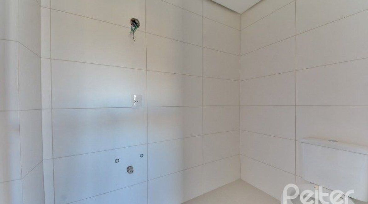 Apartamento à venda com 186m², 3 dormitórios, 3 suítes, 2 vagas, no bairro Tristeza em PORTO ALEGRE
