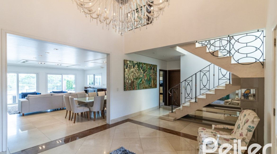 Casa em Condomínio à venda com 445m², 4 dormitórios, 4 suítes, 4 vagas, no bairro Terra Ville em Porto Alegre