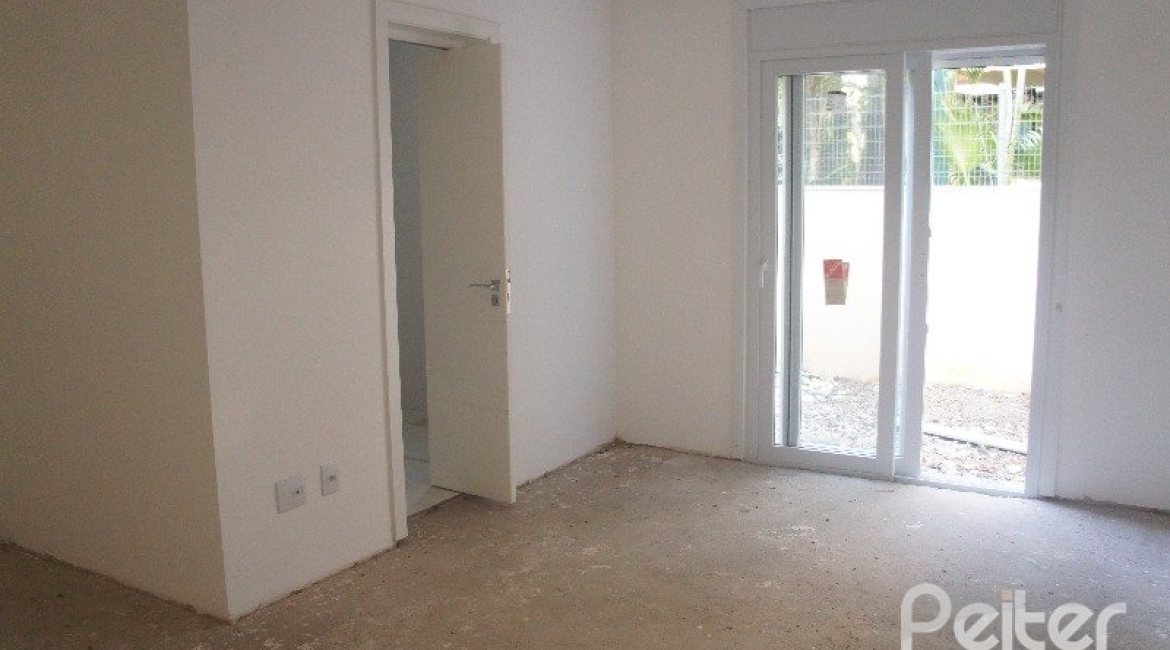 Cobertura à venda com 550m², 4 dormitórios, 4 suítes, 3 vagas, no bairro Vila Assunção em Porto Alegre