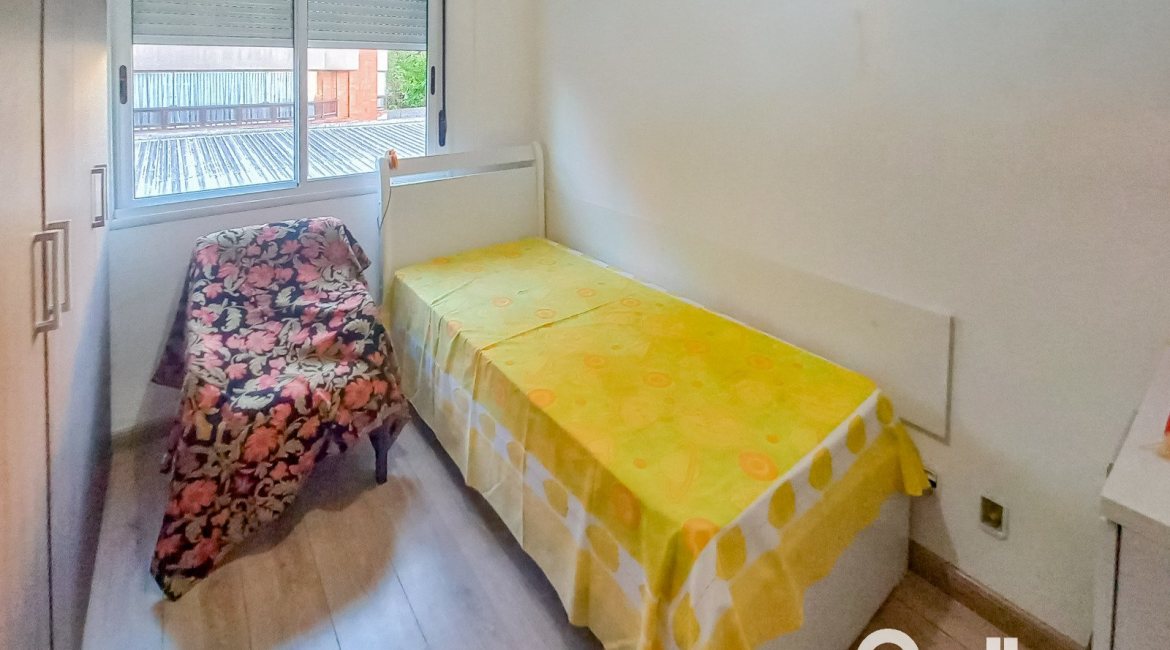 Apartamento à venda com 82m², 3 dormitórios, 1 suíte, 3 vagas, no bairro Tristeza em PORTO ALEGRE