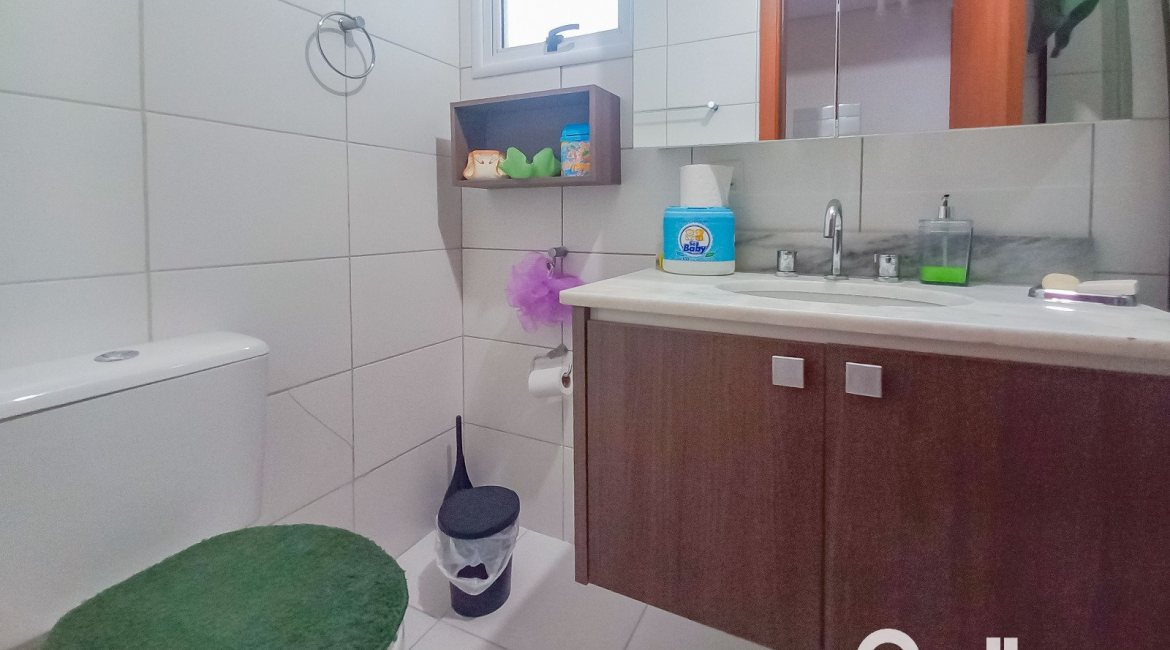 Apartamento à venda com 82m², 3 dormitórios, 1 suíte, 3 vagas, no bairro Tristeza em PORTO ALEGRE