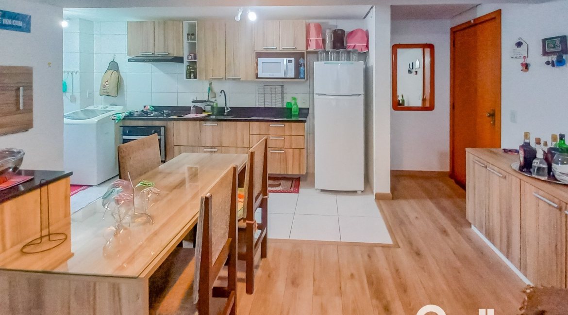 Apartamento à venda com 82m², 3 dormitórios, 1 suíte, 3 vagas, no bairro Tristeza em PORTO ALEGRE