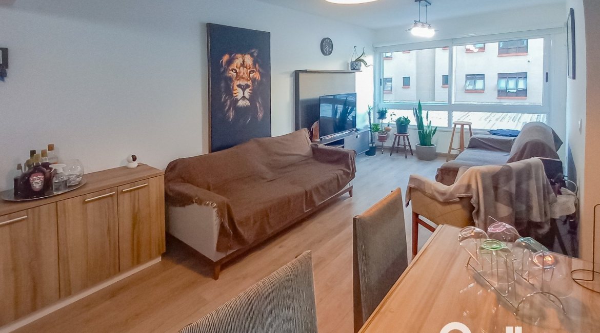 Apartamento à venda com 82m², 3 dormitórios, 1 suíte, 3 vagas, no bairro Tristeza em PORTO ALEGRE