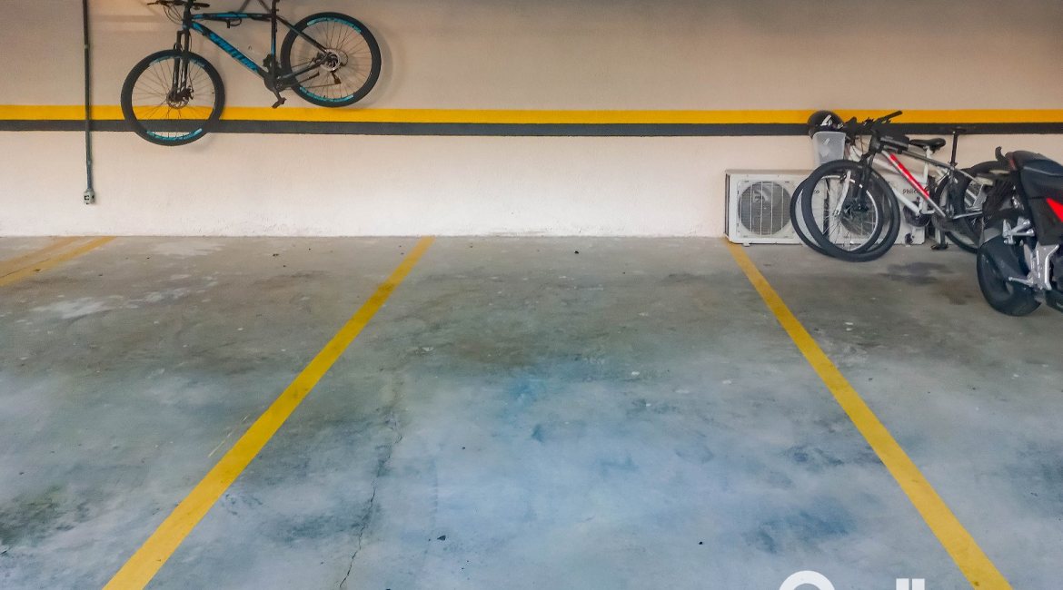 Apartamento à venda com 82m², 3 dormitórios, 1 suíte, 3 vagas, no bairro Tristeza em PORTO ALEGRE