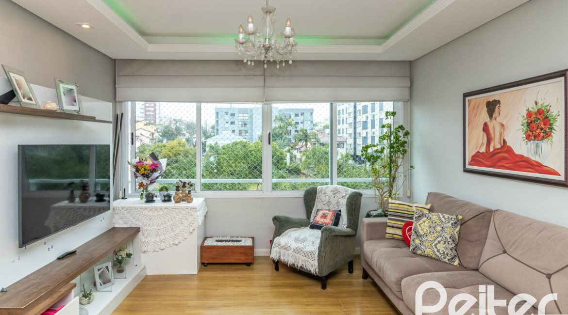 Apartamento à venda com 75m², 3 dormitórios, 1 suíte, 1 vaga, no bairro Tristeza em Porto Alegre