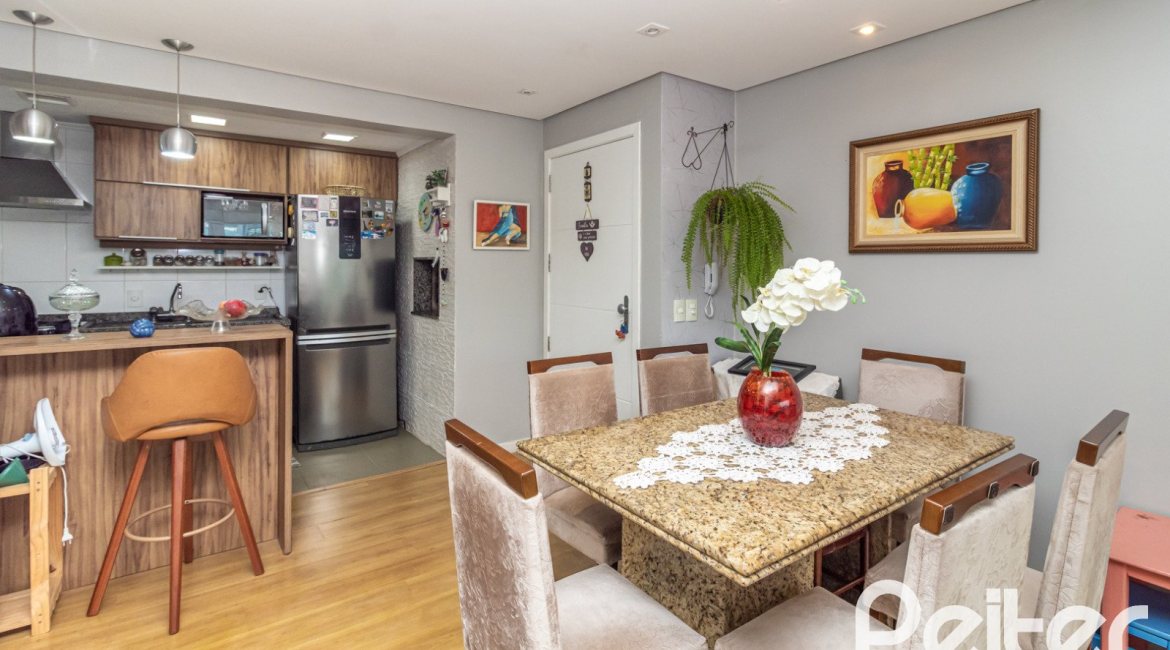 Apartamento à venda com 75m², 3 dormitórios, 1 suíte, 1 vaga, no bairro Tristeza em Porto Alegre