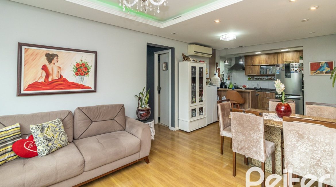 Apartamento à venda com 75m², 3 dormitórios, 1 suíte, 1 vaga, no bairro Tristeza em Porto Alegre