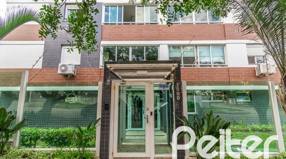 Apartamento à venda com 75m², 3 dormitórios, 1 suíte, 1 vaga, no bairro Tristeza em Porto Alegre