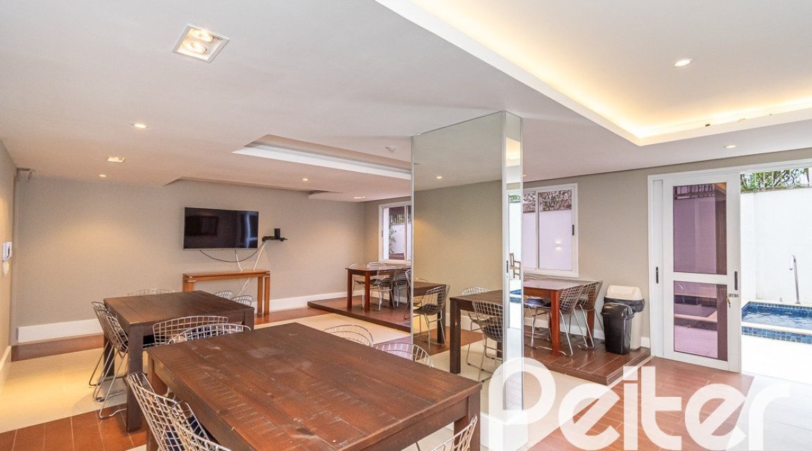 Apartamento à venda com 75m², 3 dormitórios, 1 suíte, 1 vaga, no bairro Tristeza em Porto Alegre