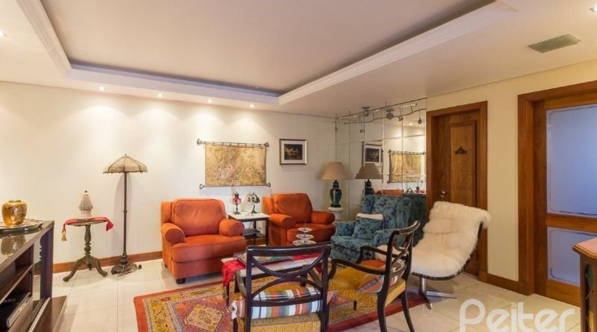 Apartamento à venda com 156m², 3 dormitórios, 1 suíte, 3 vagas, no bairro Tristeza em PORTO ALEGRE