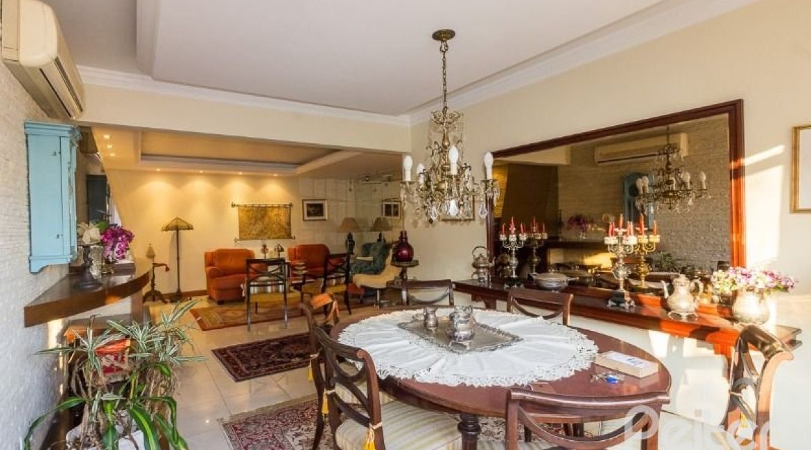 Apartamento à venda com 156m², 3 dormitórios, 1 suíte, 3 vagas, no bairro Tristeza em PORTO ALEGRE