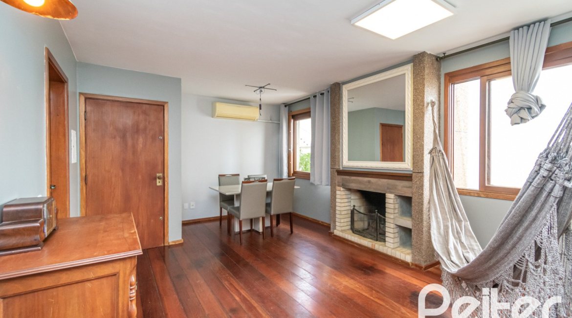 Apartamento à venda com 86m², 2 dormitórios, no bairro Tristeza em Porto Alegre