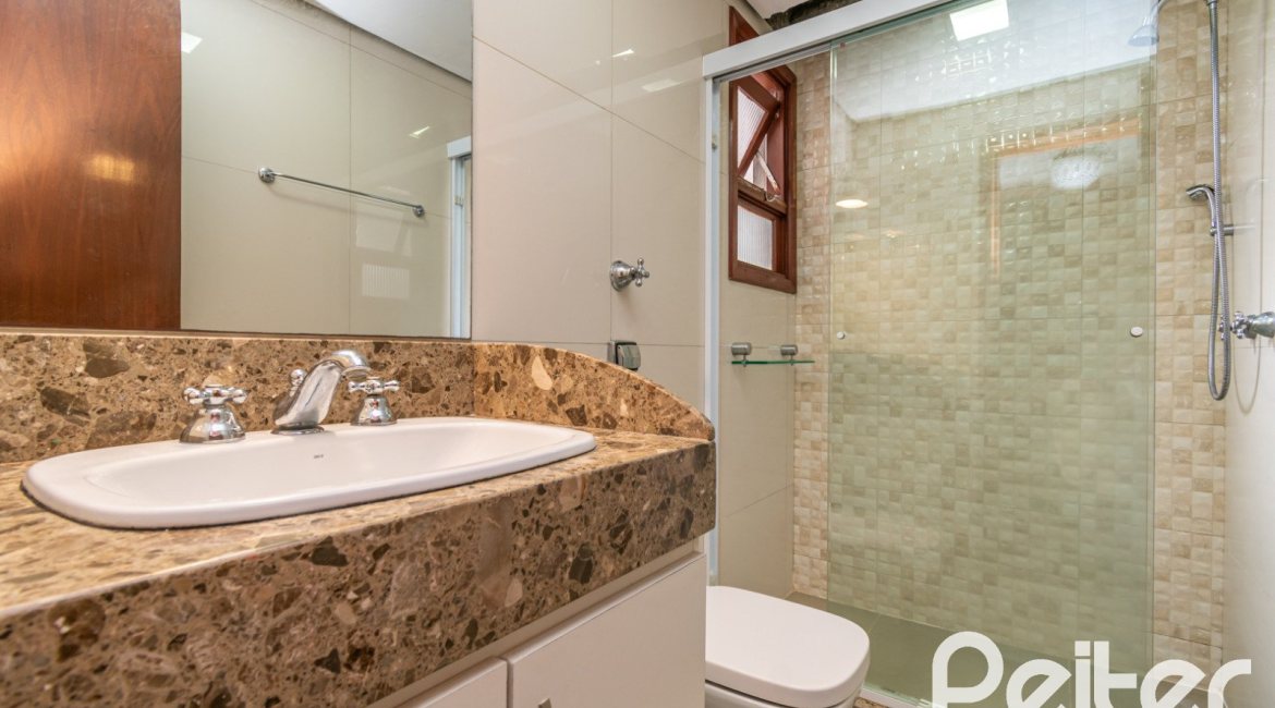 Apartamento à venda com 86m², 2 dormitórios, no bairro Tristeza em Porto Alegre