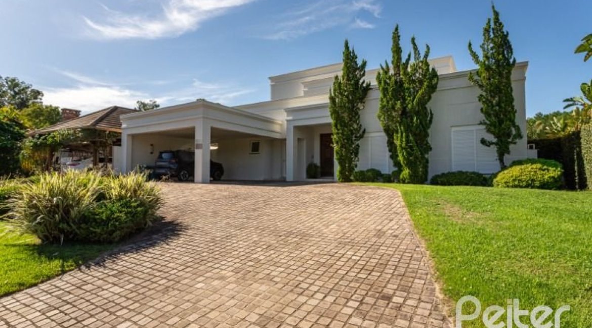 Casa em Condomínio à venda com 550m², 3 dormitórios, 3 suítes, 4 vagas, no bairro Terra Ville em PORTO ALEGRE