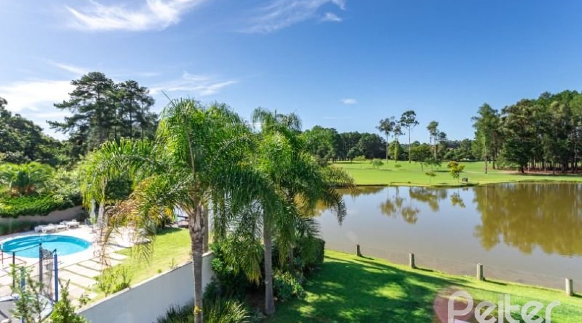 Casa em Condomínio à venda com 550m², 3 dormitórios, 3 suítes, 4 vagas, no bairro Terra Ville em PORTO ALEGRE
