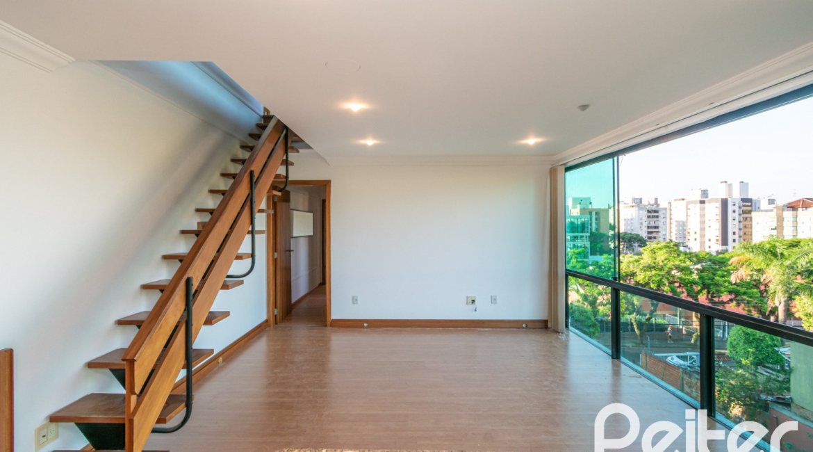 Cobertura à venda com 149m², 3 dormitórios, 1 vaga, no bairro Tristeza em Porto Alegre