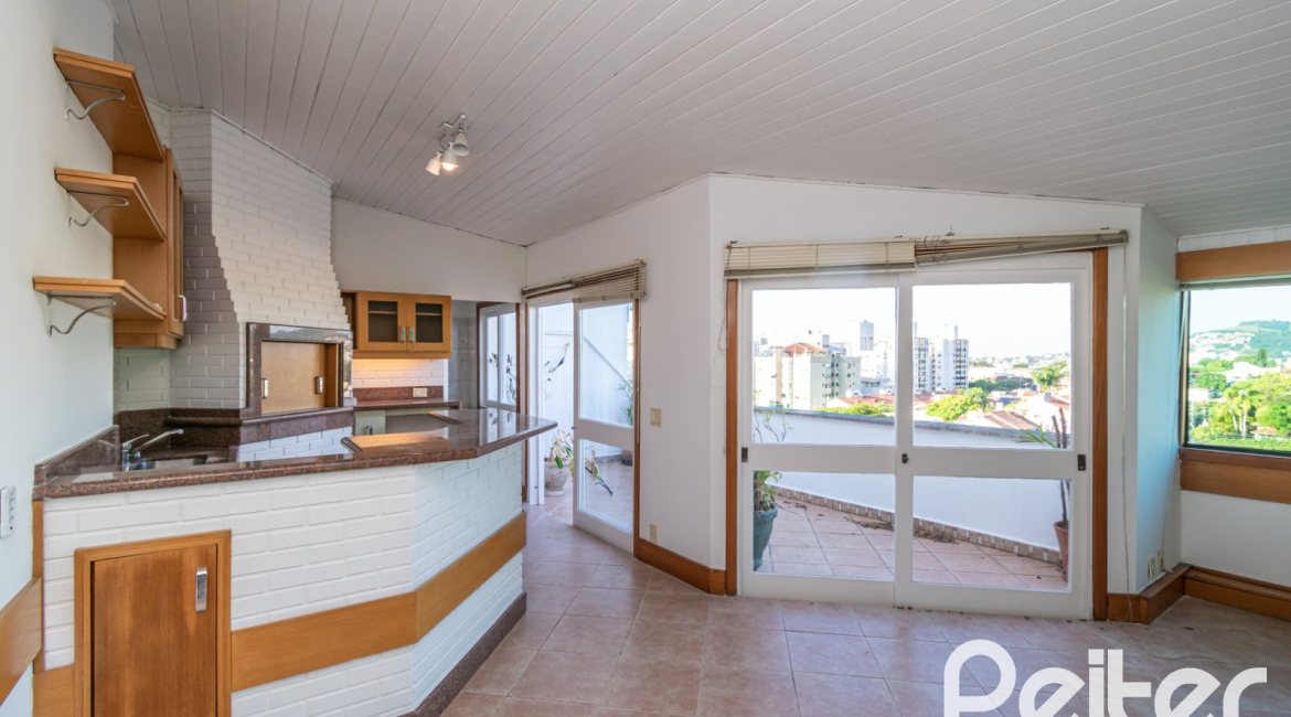 Cobertura à venda com 149m², 3 dormitórios, 1 vaga, no bairro Tristeza em Porto Alegre