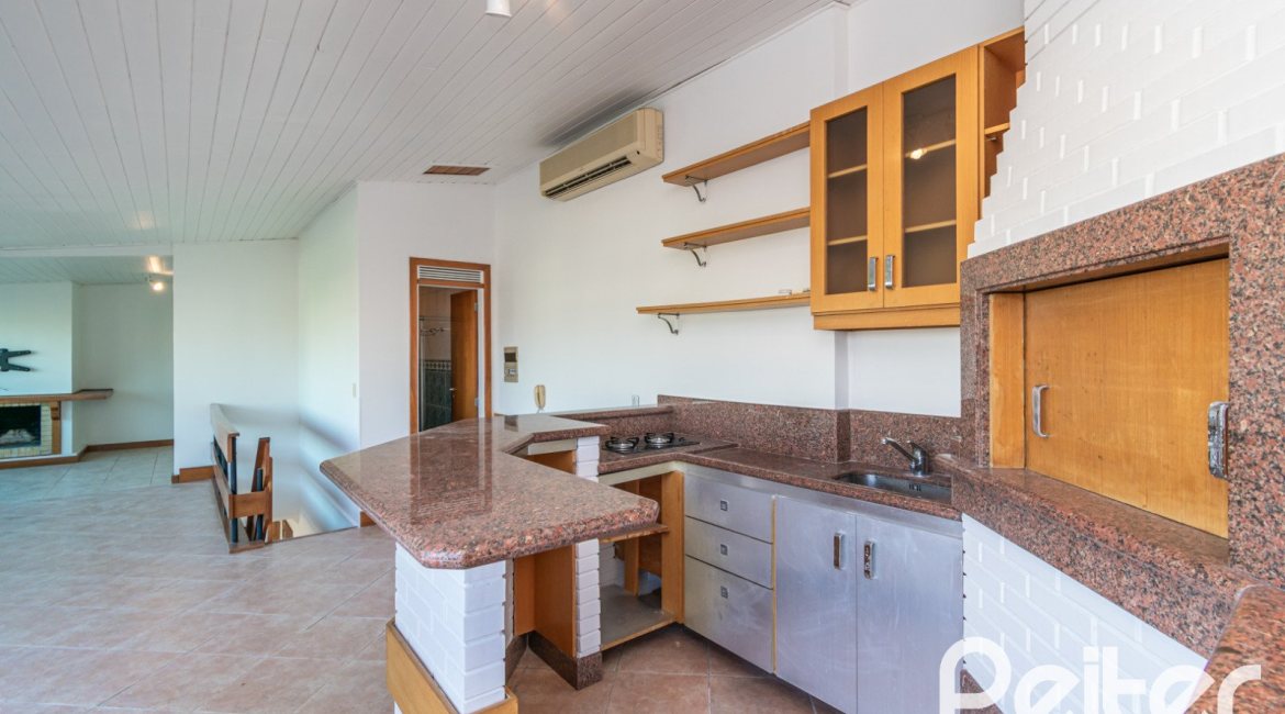 Cobertura à venda com 149m², 3 dormitórios, 1 vaga, no bairro Tristeza em Porto Alegre