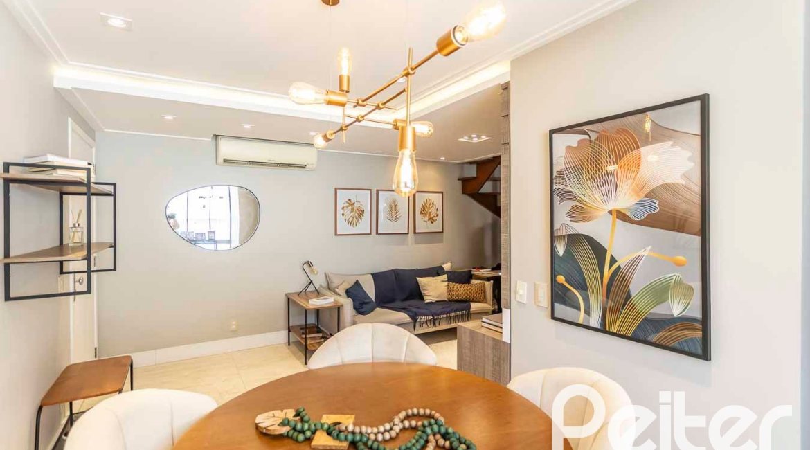 Cobertura à venda com 177m², 3 dormitórios, 1 suíte, 2 vagas, no bairro Tristeza em Porto Alegre