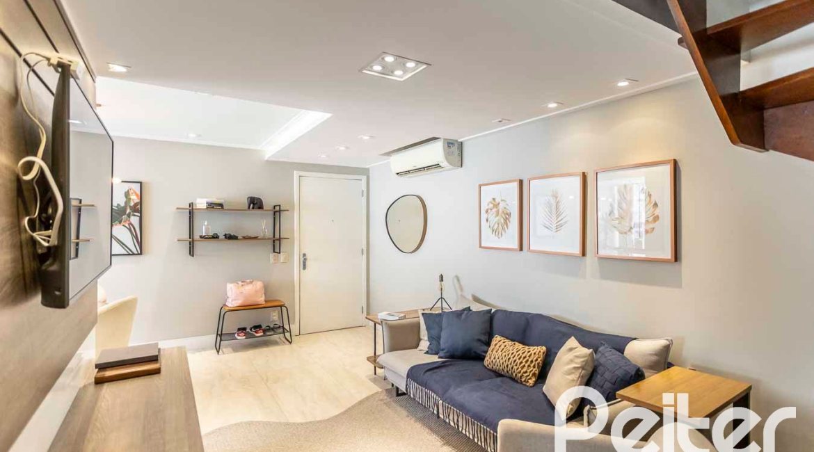 Cobertura à venda com 177m², 3 dormitórios, 1 suíte, 2 vagas, no bairro Tristeza em Porto Alegre