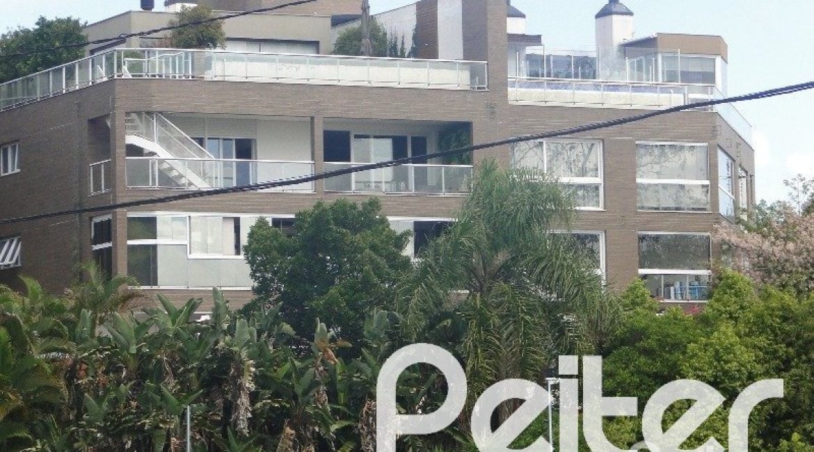 Apartamento à venda com 274m², 3 dormitórios, 3 suítes, 3 vagas, no bairro Cristal em Porto Alegre