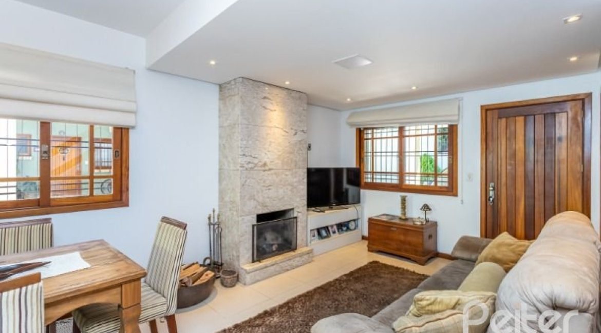  à venda, no bairro  em 