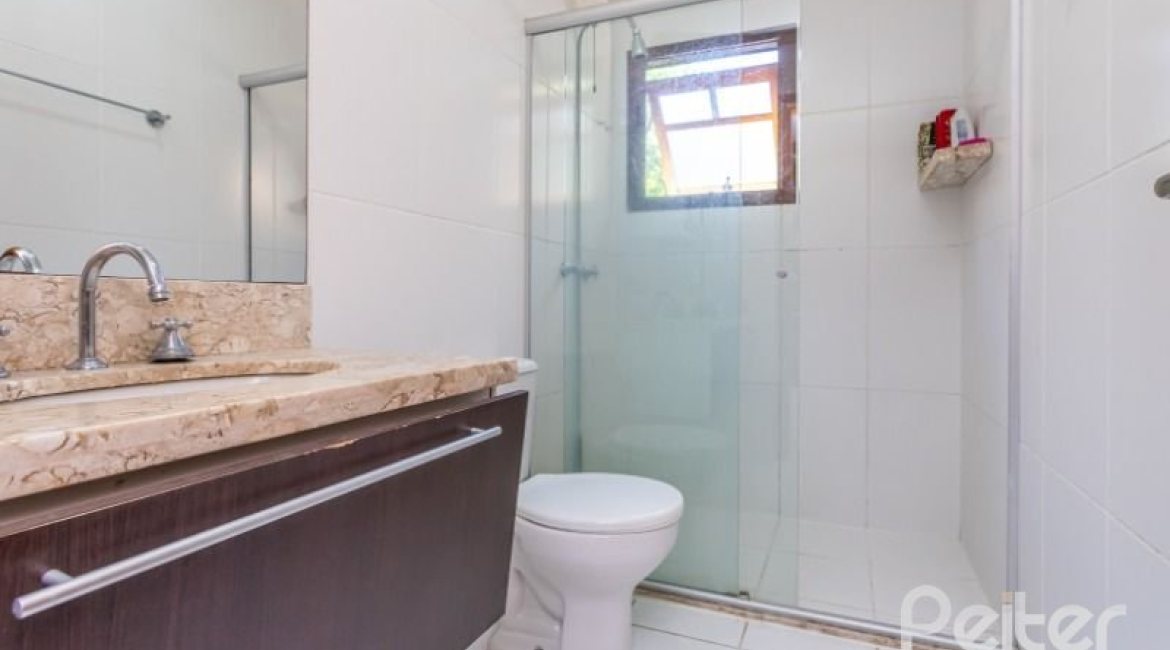  à venda, no bairro  em 