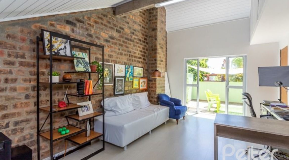  à venda, no bairro  em 