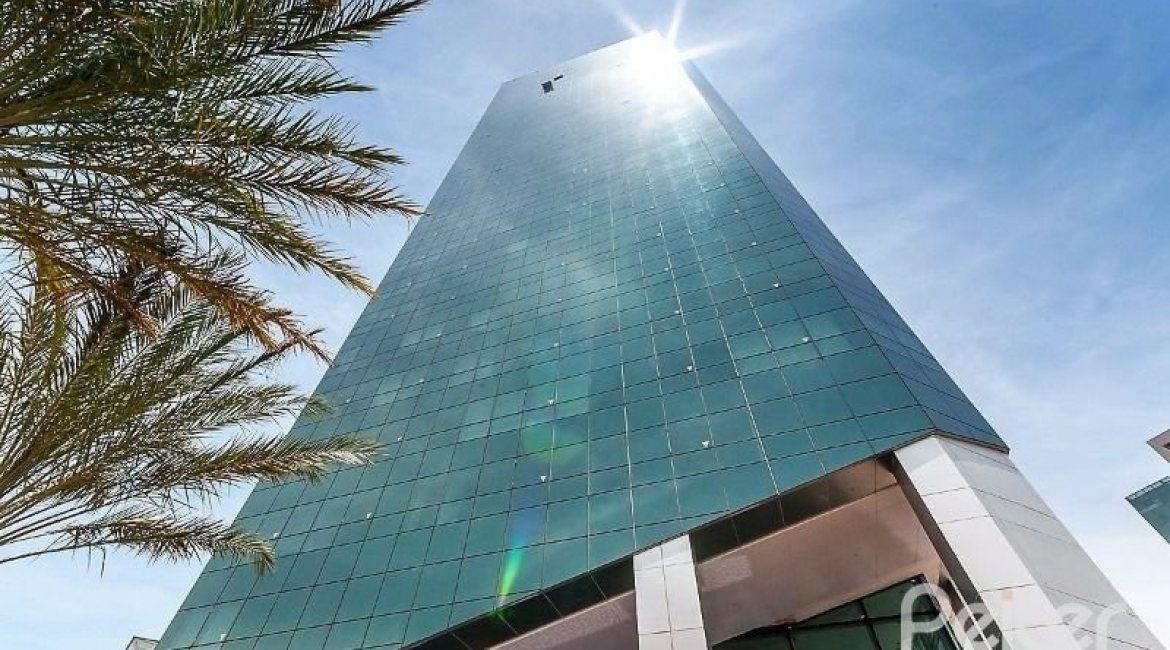 Comercial à venda com 42m², 1 vaga, no bairro Cristal em Porto Alegre