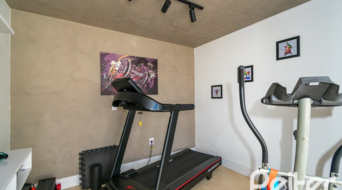 Casa em Condomínio à venda com 379m², 3 dormitórios, 1 suíte, 3 vagas, no bairro Nonoai em Porto Alegre